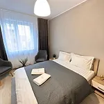 Cozy And At Grandis #brasov Apartment