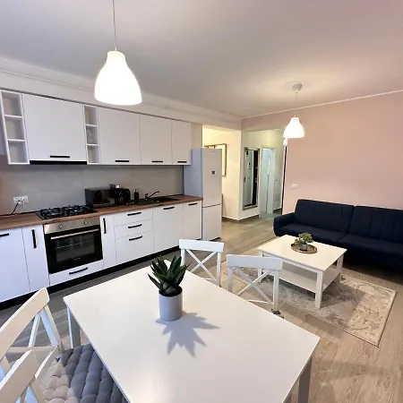 Cozy And At Grandis #brasov Apartment