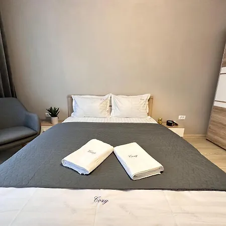 Cozy And At Grandis #brasov Apartment