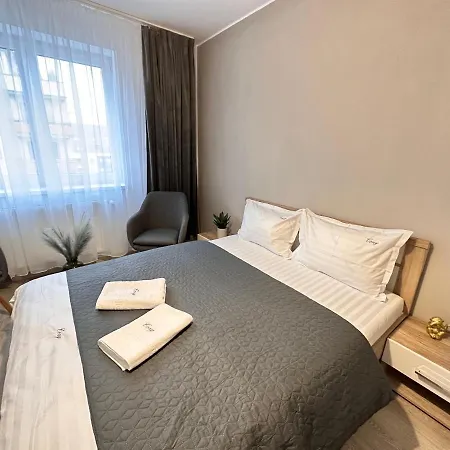 Lägenhet Studios And Apartments At Grandis Residence #Brasov Braşov