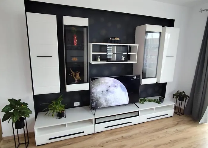 Cozy And At Grandis #brasov Apartment *